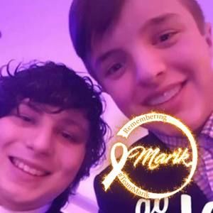 Meet your Posher, Zac